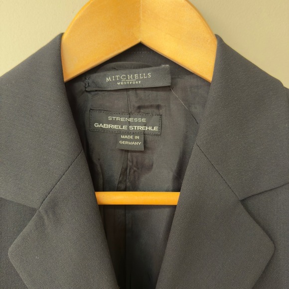 Strenesse Gabriele Strehle Wool Blazer Equestrian Jacket | Black | size 4 | EUC - Picture 3 of 10